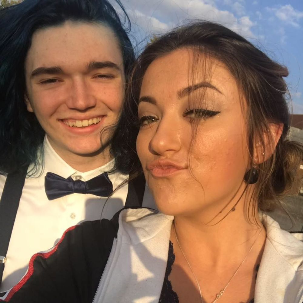 Meet your Posher, Mackenzie